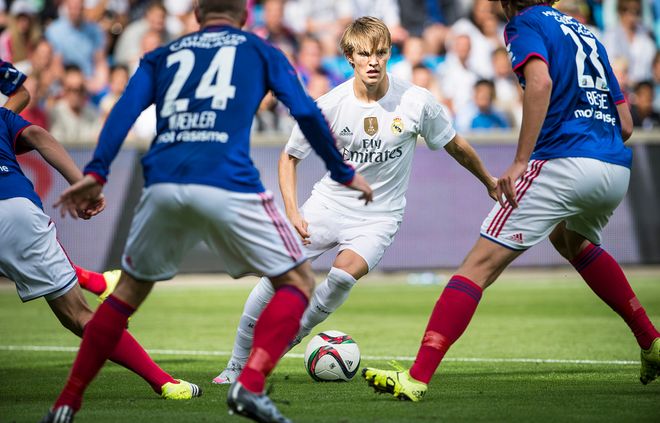 并未得到贯 并未得到贯